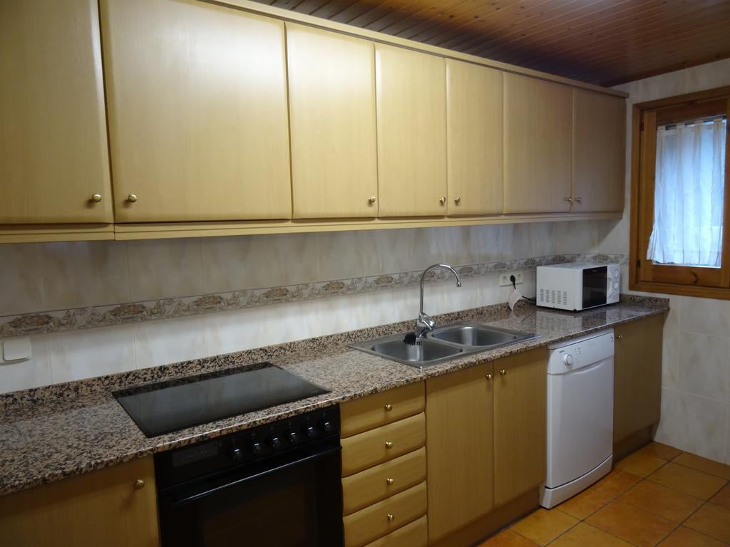 Apartaments La Canal Alins Εξωτερικό φωτογραφία